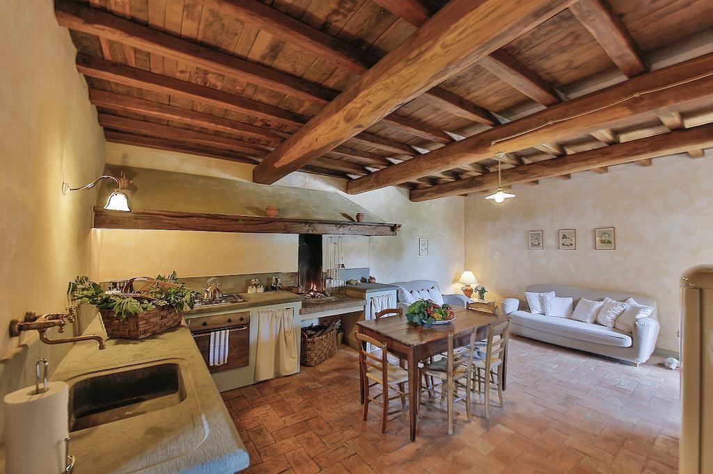 Odina Agriturismo Loro Ciuffenna Phòng bức ảnh